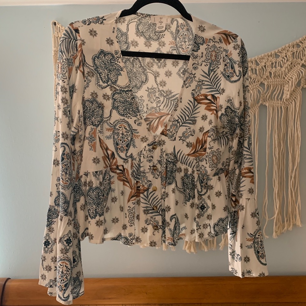 Bell Sleeve Top